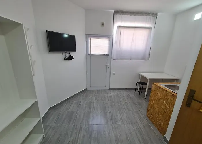 Budget Apartment Lelo Centar2